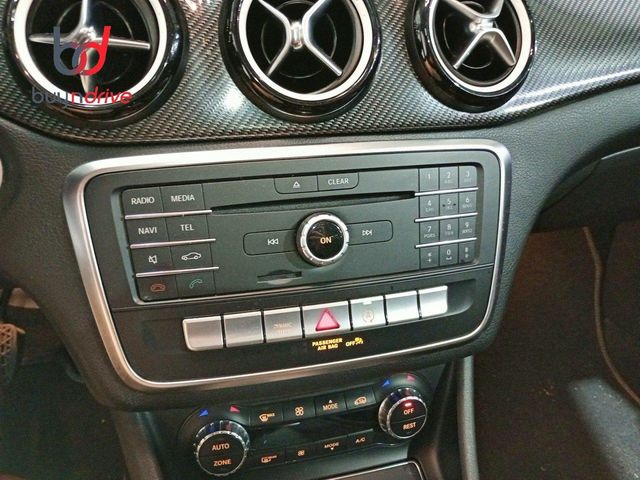 Mercedes-Benz GLA 180