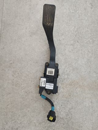 Pedal acelerador Hyundai H1 2002