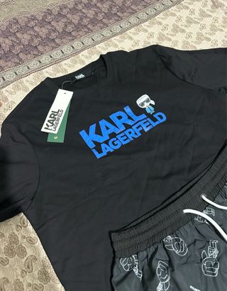 Conjunto Karl Lagerfeld - T-shirt y bañador