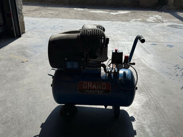 Compresor aire Grand Master 50L