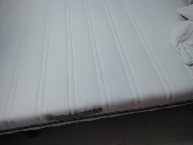 Colchón Ikea Malvik - Como nuevo