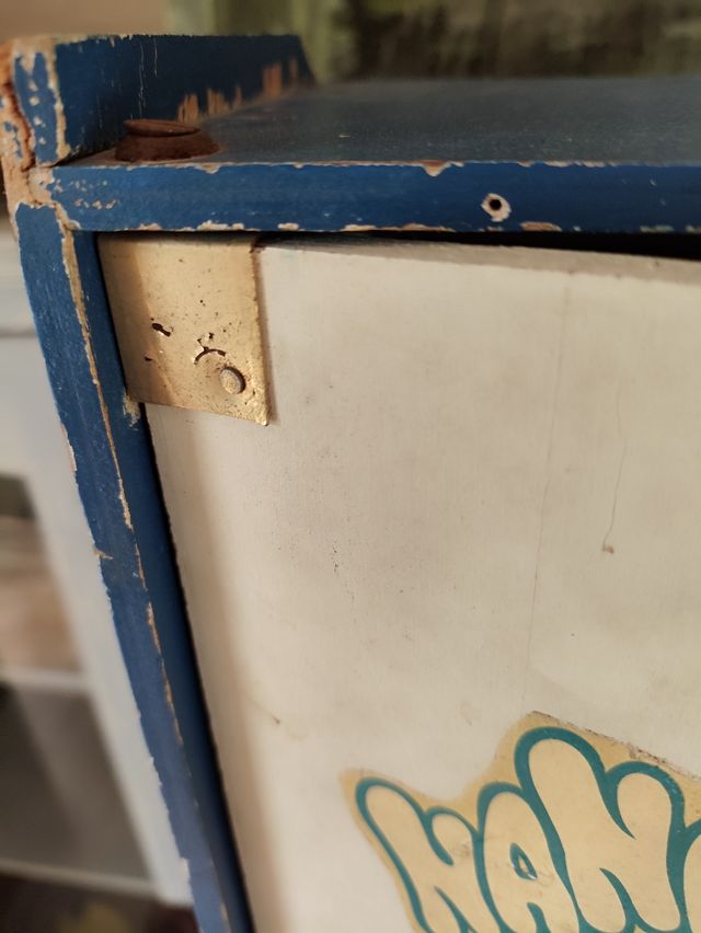 Armario Nancy vintage NO INCLUYE EL CONTENIDO