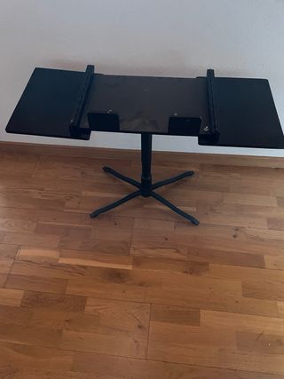 Mesa plegable negra auxiliar