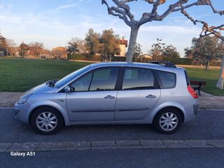 Renault Grand Scenic 2007