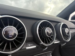 Audi TT rojo 2021 - Seminuevo Pocos Km