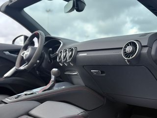 Audi TT rojo 2021 - Seminuevo Pocos Km
