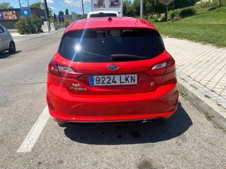 se alquila  Ford Fiesta 2019 mensual o diario
