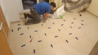 Reformas y trabajos de albañilería en pisos