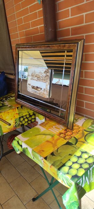 Specchi Valdi con rilievo