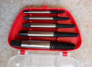 Juego extractores tornillos 5 piezas