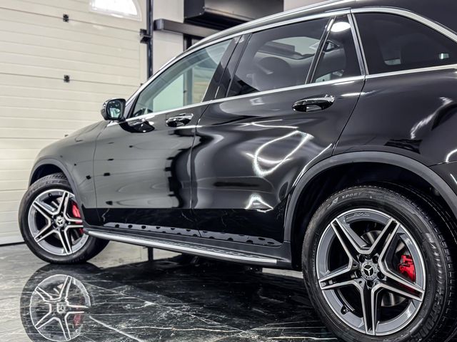 Mercedes-Benz GLC SUV 200D AMG