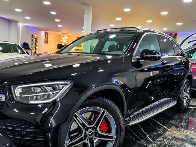 Mercedes-Benz GLC SUV 200D AMG