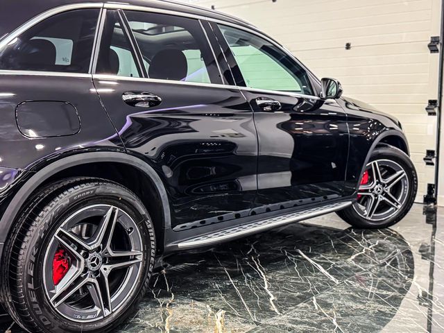 Mercedes-Benz GLC SUV 200D AMG