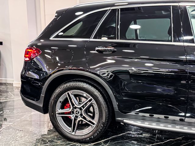 Mercedes-Benz GLC SUV 200D AMG