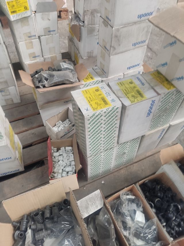 Rebajas! Lote piezas Uponor PEX