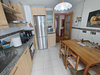 Piso en venta en Os Mallos - San Cristóbal en Coruña (A)