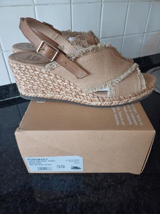 Alpargatas Gaimo. T.39 Sin estrenar. 25 EUROS