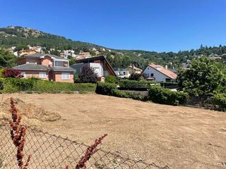 Terreno en venta en Miraflores de la Sierra