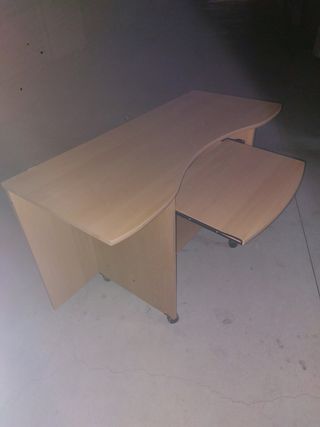 Scrivania legno beige