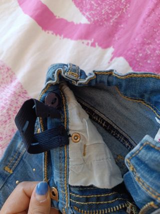 4 Jeans bimba 3-4 anni