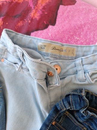 4 Jeans bimba 3-4 anni