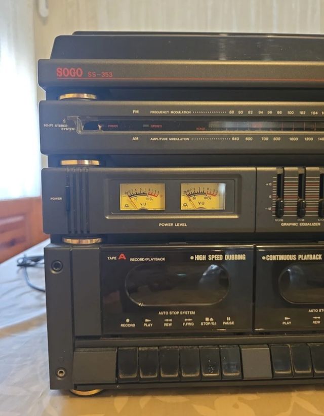 SOGO SS-353: Radiocasete-vinilo Vintage