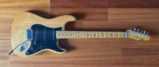 Fender Strato-Telecaster Guitarra