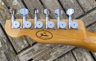 Fender Strato-Telecaster Guitarra