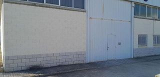 Nave industrial en venta en Yecla