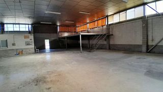 Nave industrial en venta en Yecla