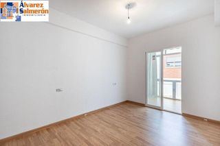 Piso en venta en Motril pueblo en Motril