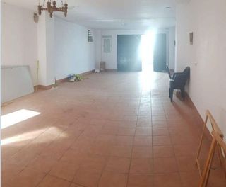 Local comercial en venta en Gerena