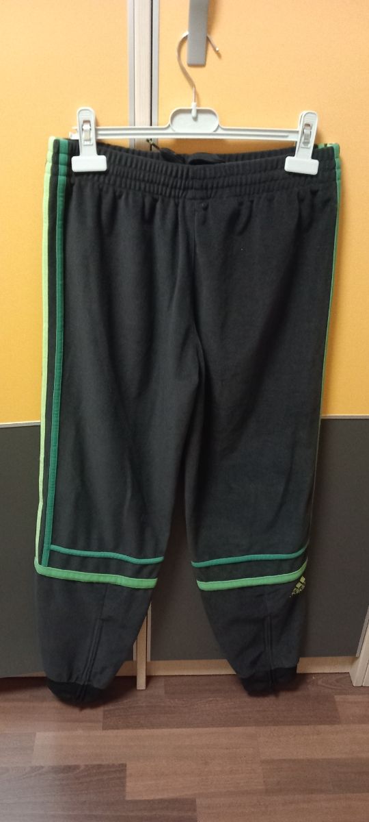 Pantalón Adidas negro-verde