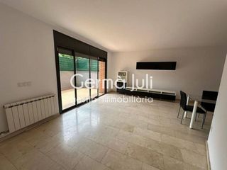 Piso en venta en Eixample Sud – Migdia en Girona