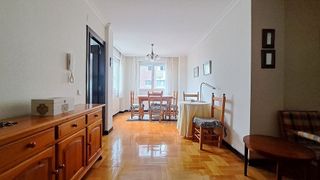 Piso en venta en La Arena en Gijón