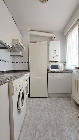 Piso en venta en La Arena en Gijón