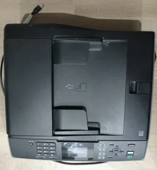 Ordenador de sobremesa completo con impresora