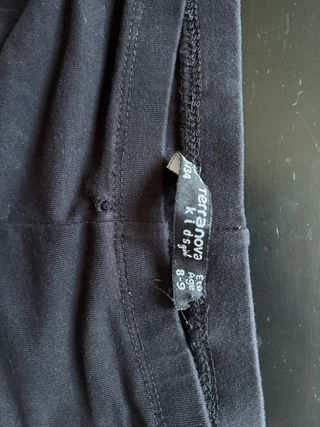 Leggings neri strappati tg.8-9 anni