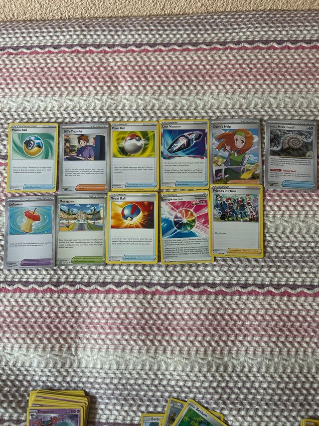 Lote 123 cartas de pokémon