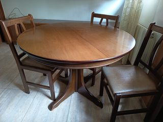 Mesa redonda madera + 4 sillas