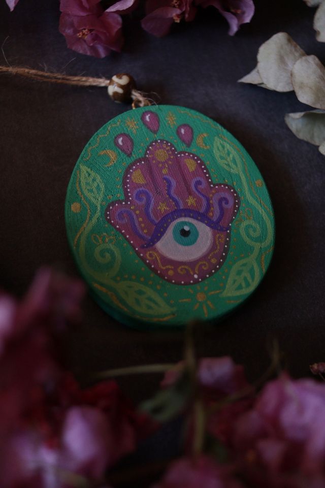 Amuleto Hamsa pintado a mano
