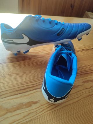 Botas fútbol Nike Tiempo 46