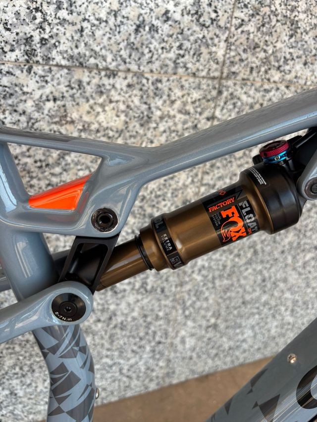 Oferta Black,Bicicleta de montaña Wilier Urta Max 