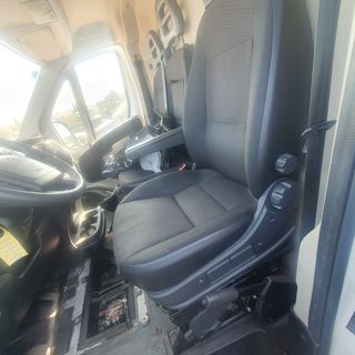 Asiento delantero izquierdo  Peugeot Boxer 2018