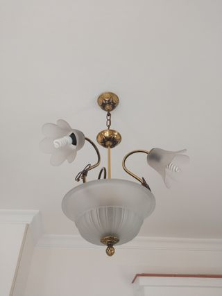Lampara techo vintage 3 luces,más 2 en el centro.