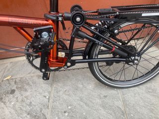 Bicicletta Brompton Flame Lacquer a 6 velocità