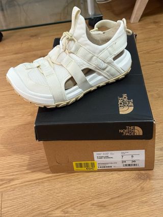 Sandalias The North Face - Blancas - Talla 38
