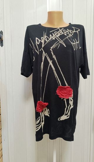 T-shirt Zara Limited Edition nera tg L