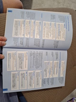 Oxford Essential Dictionary and CD-ROM Pack 2E:...