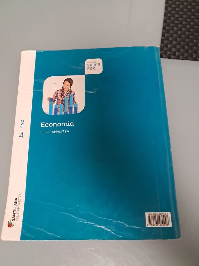 ECONOMIA SERIE ANALITZA 4 ESO SABER FER